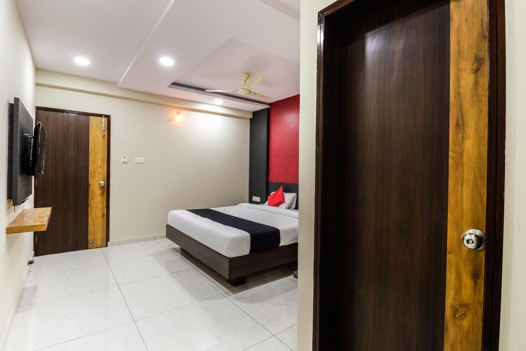 Hotel Capital O N R Residency Yelahanka Exterior foto