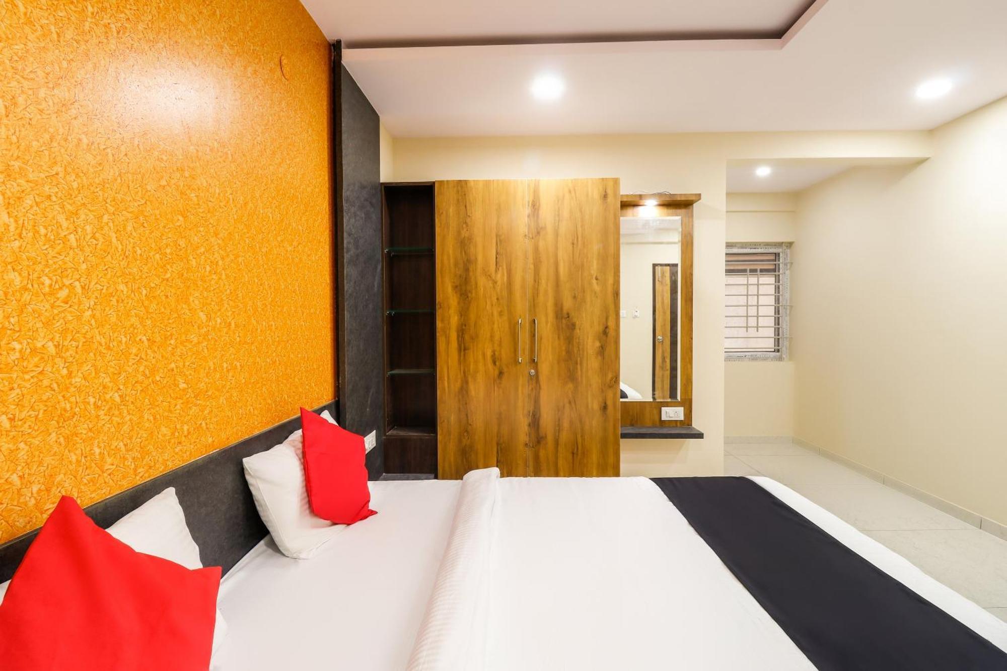 Hotel Capital O N R Residency Yelahanka Exterior foto